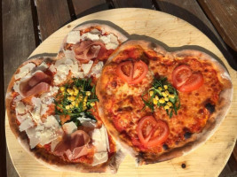 Pizza Kurier Arlecchino food