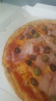 Jolly Pizza food