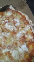 Pizz'a l'Ancienne food