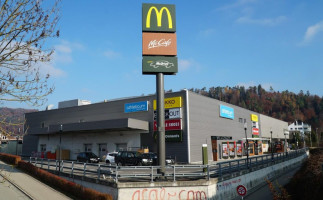 Mcdonald’s outside