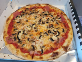 Pizzeria Casa Italia I food