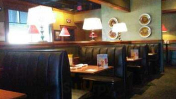 Ruby Tuesday inside