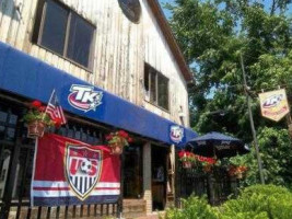 Tk's American Cafe outside