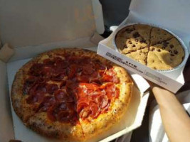 Pizza Hut food