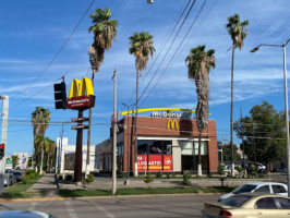 Mcdonald's outside