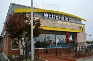 Mcdonald's outside