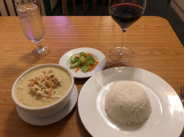 Royal Thai Cuisine food