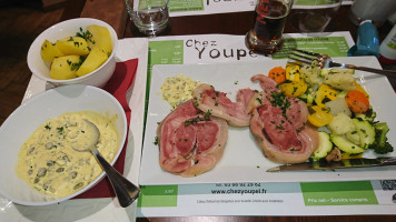 Chez Youpel food