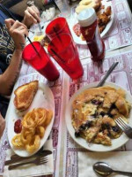 Arnolds Wayside Diner food