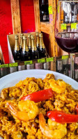 Happy Wine Calle Ocho food