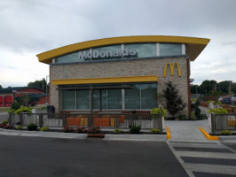 Mcdonald's outside