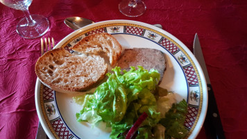 Ferme-auberge De Jassenove food