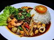 Medan Rezeki Tom Yam food