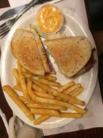 Dianna's Deli & Restaurant food