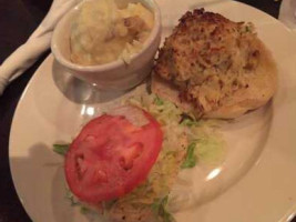 Roger Browns Restaurant And Sports Bar food