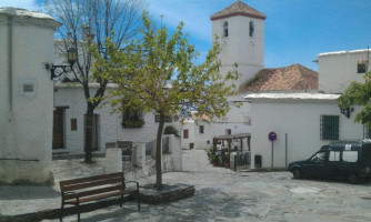 Taberna Blues- El Tilo Capileira outside