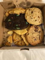 Insomnia Cookies food