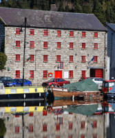 Waterside Guesthouse outside