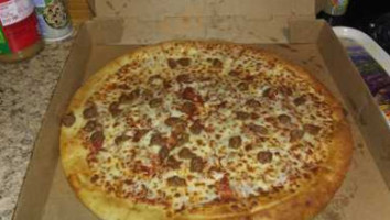 Little Caesars Pizza food