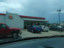 Burger King outside