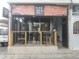 CafÉ CatalÁn FridalÍ outside