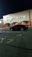 Kroger Bakery outside