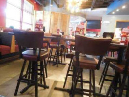 Red Robin Gourmet Burgers And Brews inside