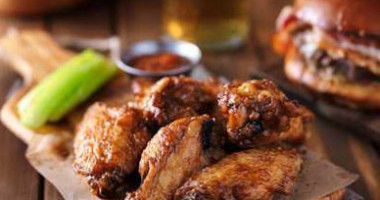 Wing Zone food