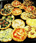 Pizzeria Lindoro food