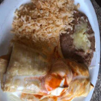 El Mariachi food