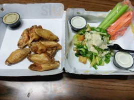 Buffalo Wild Wings food