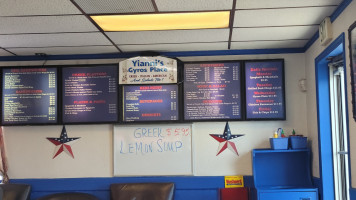 Yianni's Gyros Place inside