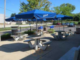 Culver's inside