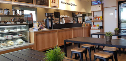 Gloria Jean's Coffees Pakenham Drive Thru food