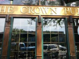 The Crown Pub outside