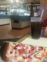 Pizza Hut food