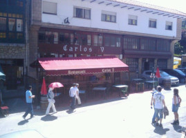 Carlos V outside