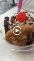 Baskin-robbins food