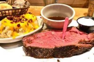 Logan's Roadhouse food