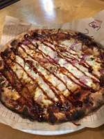 Mod Pizza food