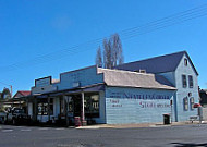 Neville's Store outside