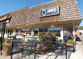 Jaws Sushi outside