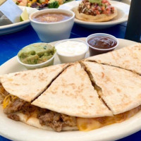 Jovi's Tacos food