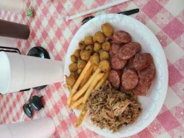 Delauder's Bbq food