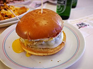 Tommy Mel's Aqua food