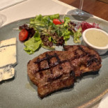 Le Pre Aux Clercs Nourriture