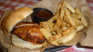 Armadillo Willy's Barbecue food