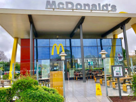 Mcdonald's outside