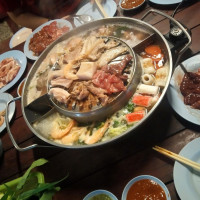 ร้านกึ๊ดเติงหมูกระทะ food