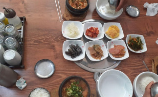 울도숯불갈비 food